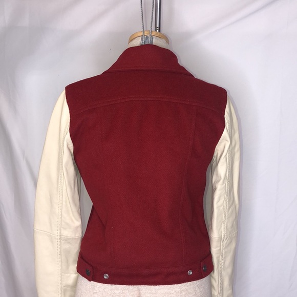 🔹 Levi’s Taraval Teddy Varsity Jacket - Picture 2 of 4